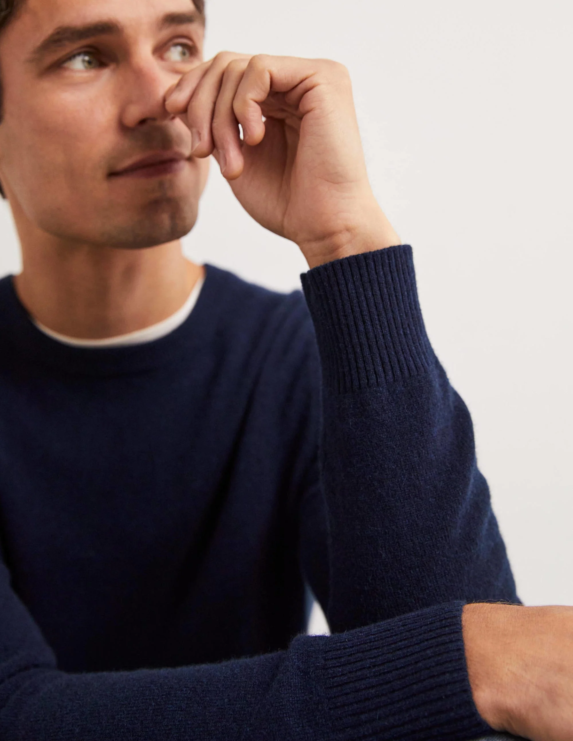 Cashmere Crew Neck Jumper-Navy - Image 6