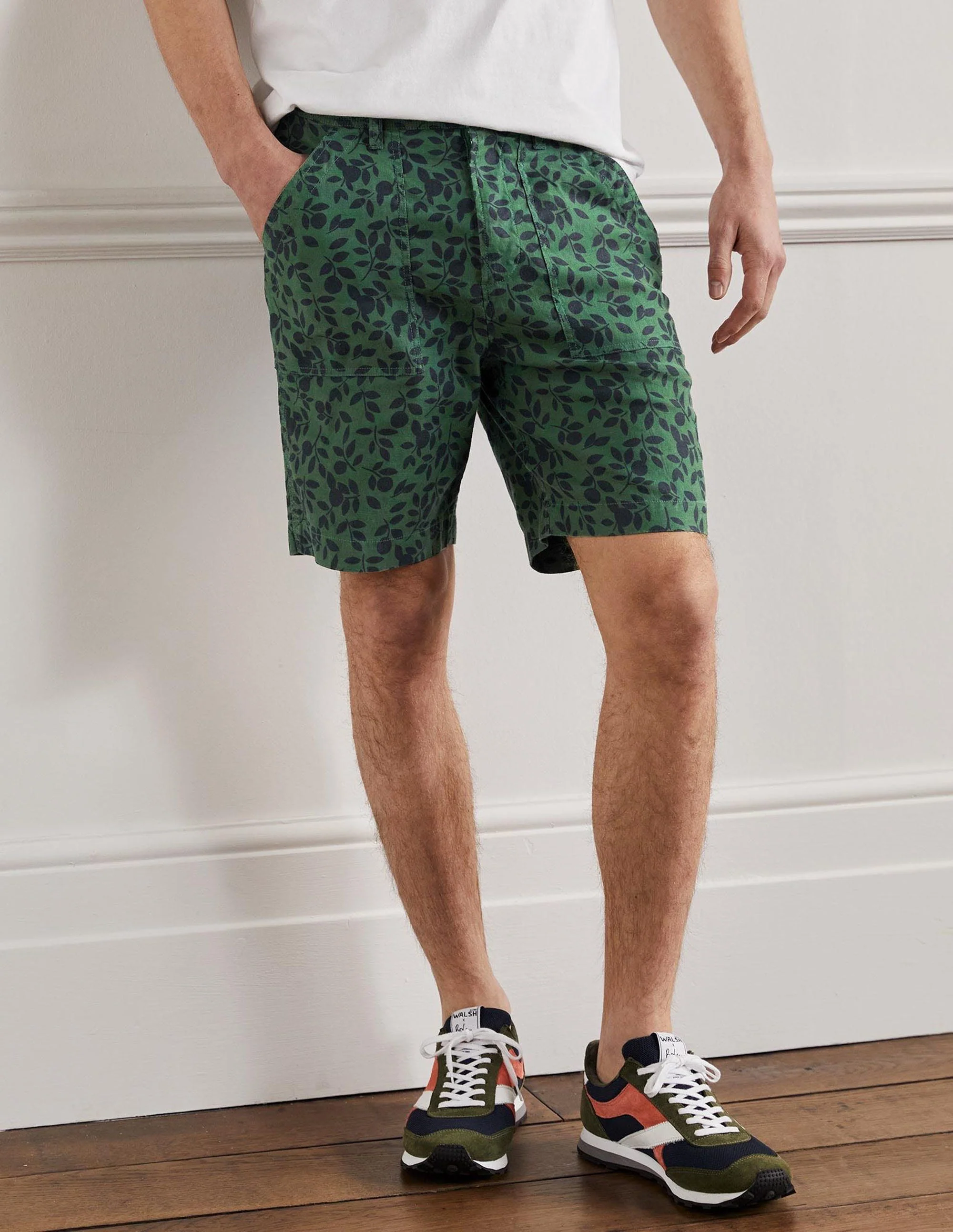 Linen Blend Easy Shorts-Castleton Foliage - Image 4