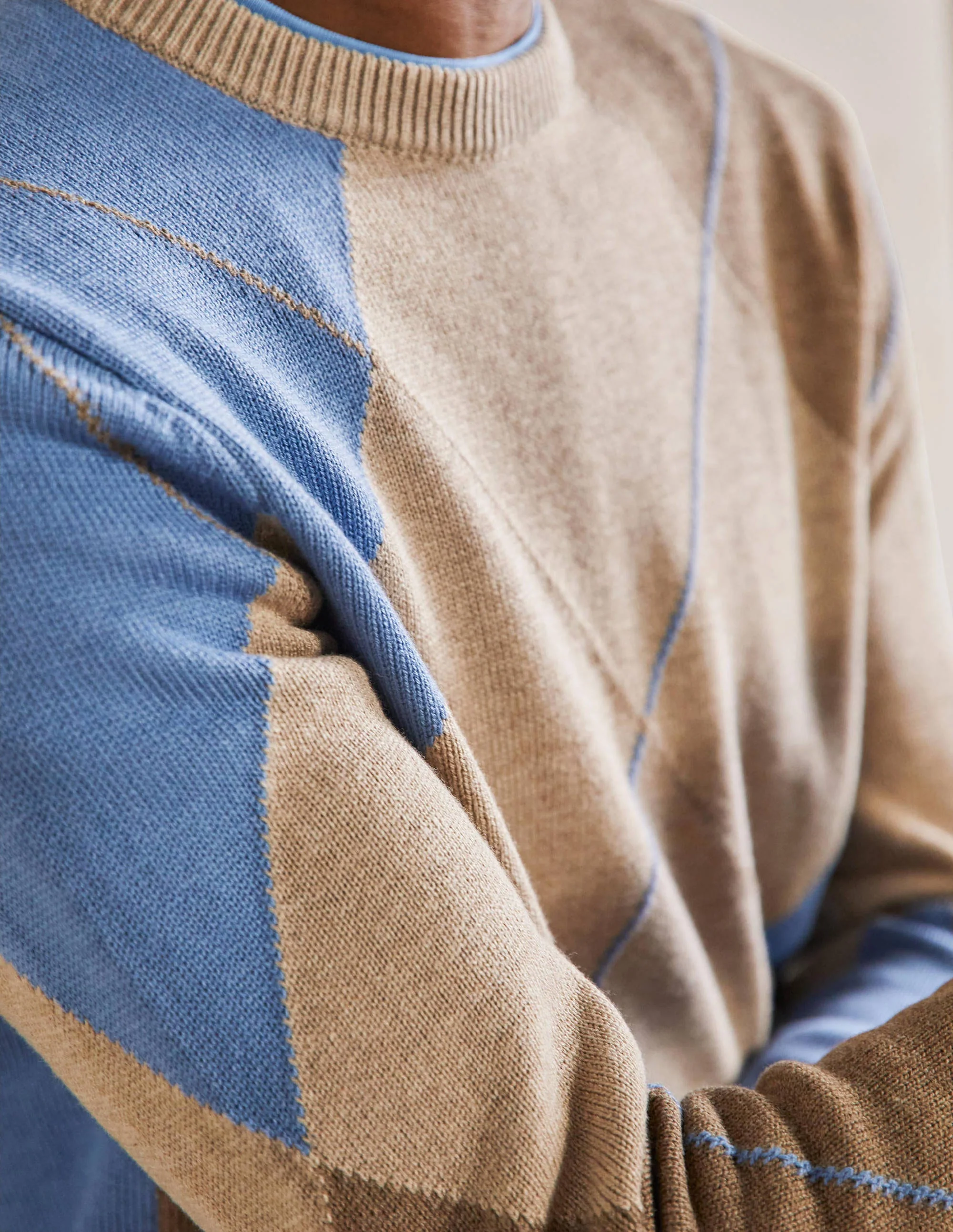 Merino Blend Crew Neck Jumper-Multi Argyle - Image 2