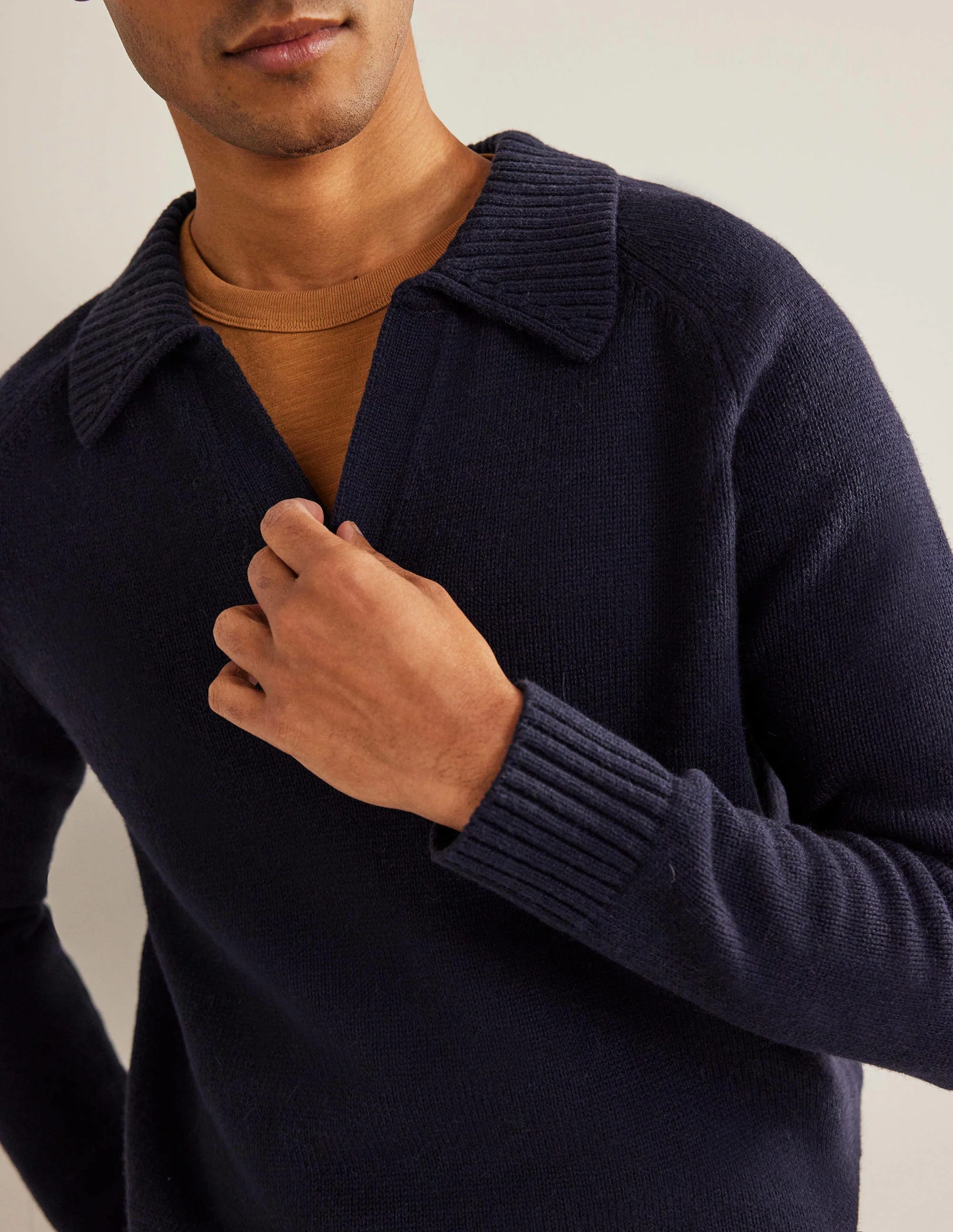 Open Collar Jumper-Navy - Image 2