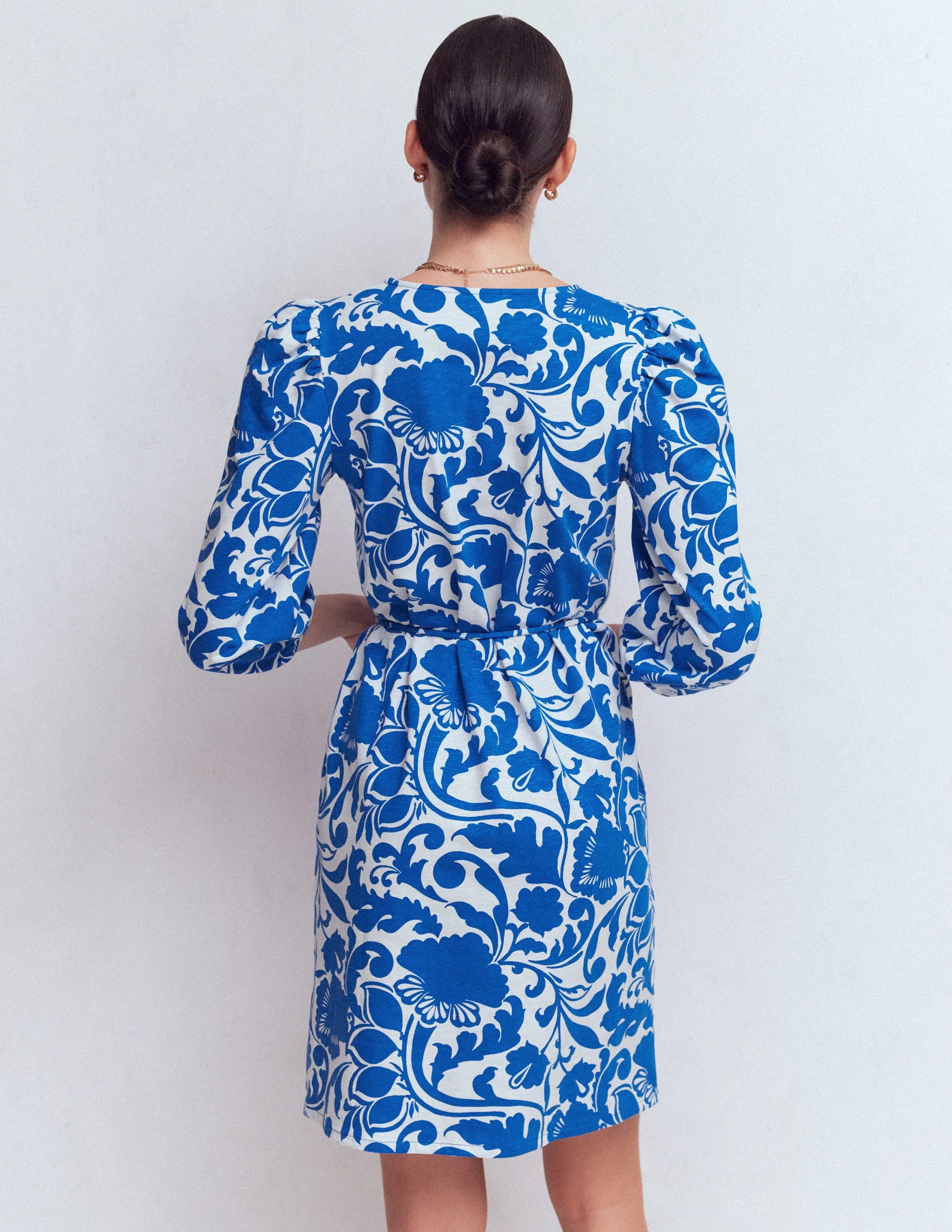 Cary V-Neck Jersey Dress-Blue, Flourishing Meadow - Image 3