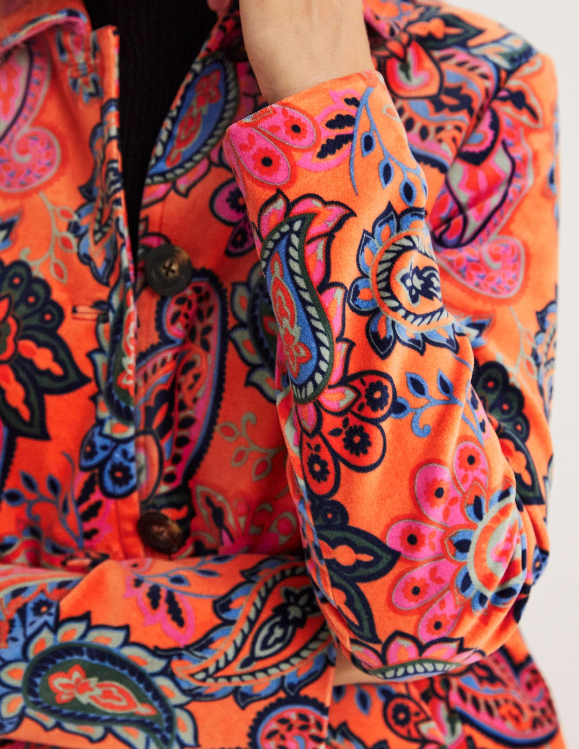 Elizabeth Velvet Coat-Dusty Orange, Paisley Charm - Image 5