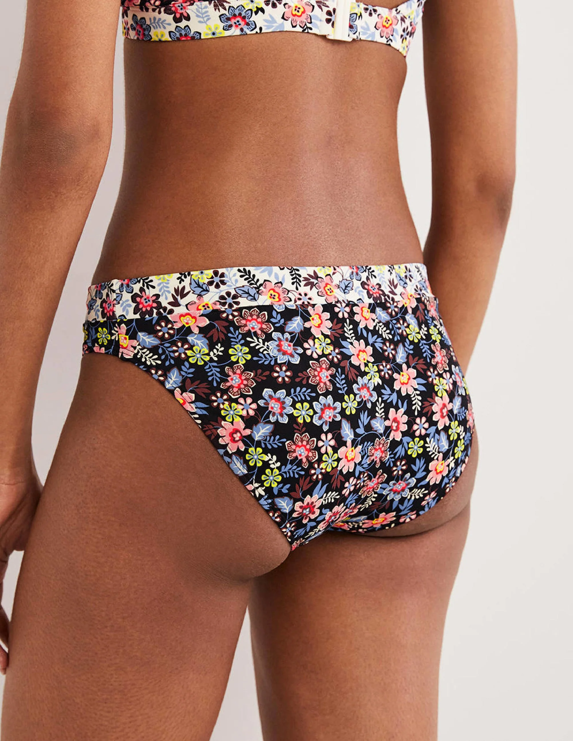 Ithaca Panel Bikini Bottoms-Nero, Opulent Leaf - Image 3