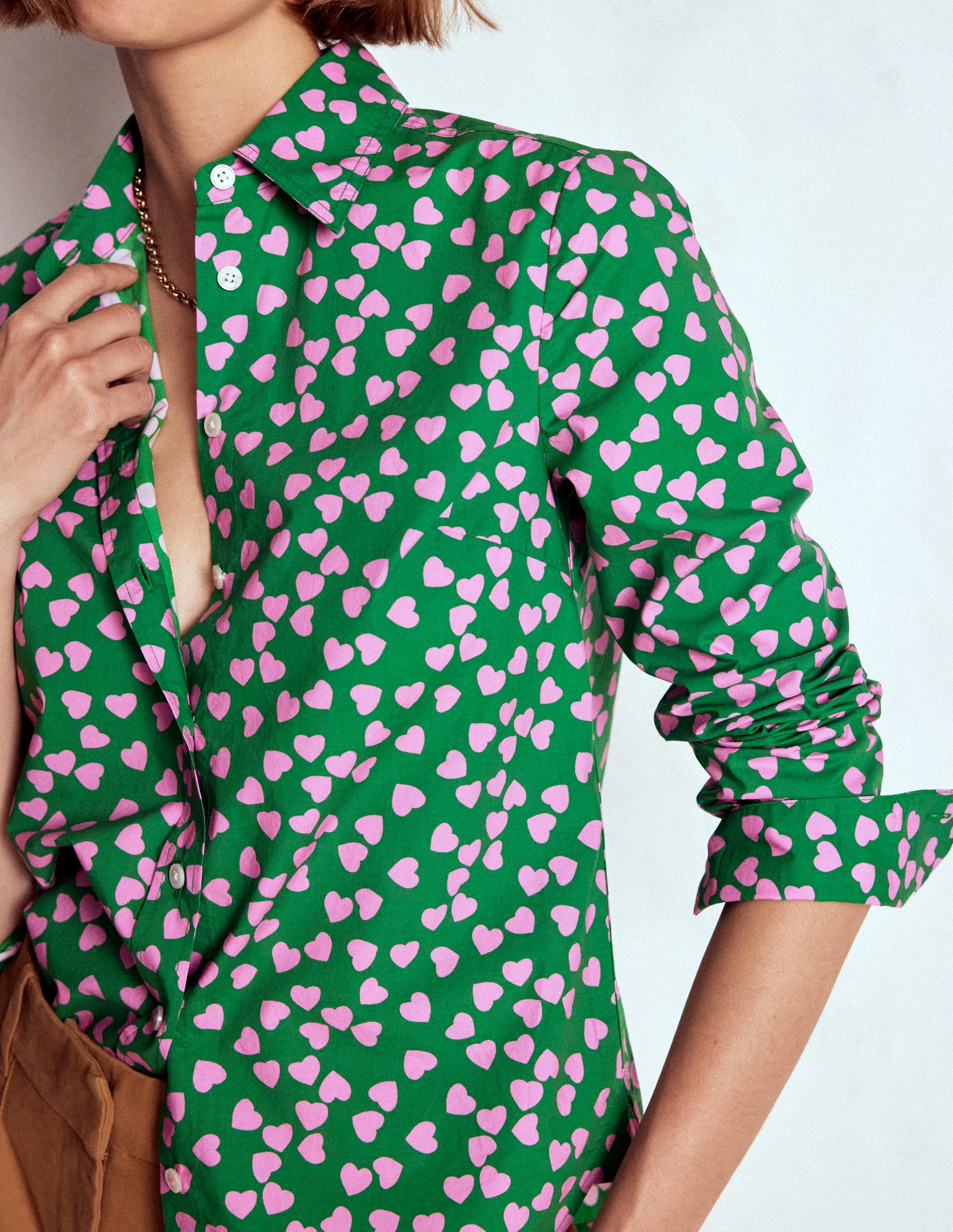 Sienna Cotton Shirt-Highland Green, Heart Cascade - Image 2